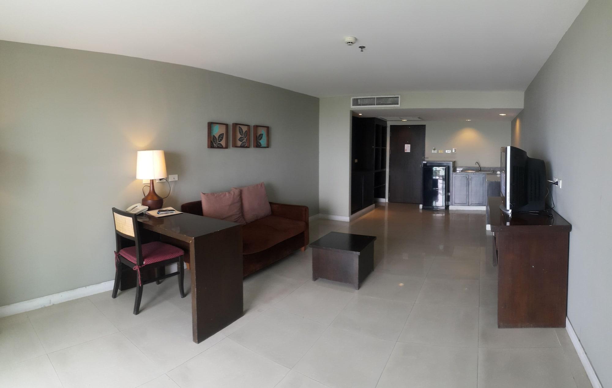 Summer Spring Hotel Pattaya Exterior foto